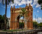 Триумфальная арка находится памятник построен как основной доступ к Всемирной выставки 1888 Барселоны
